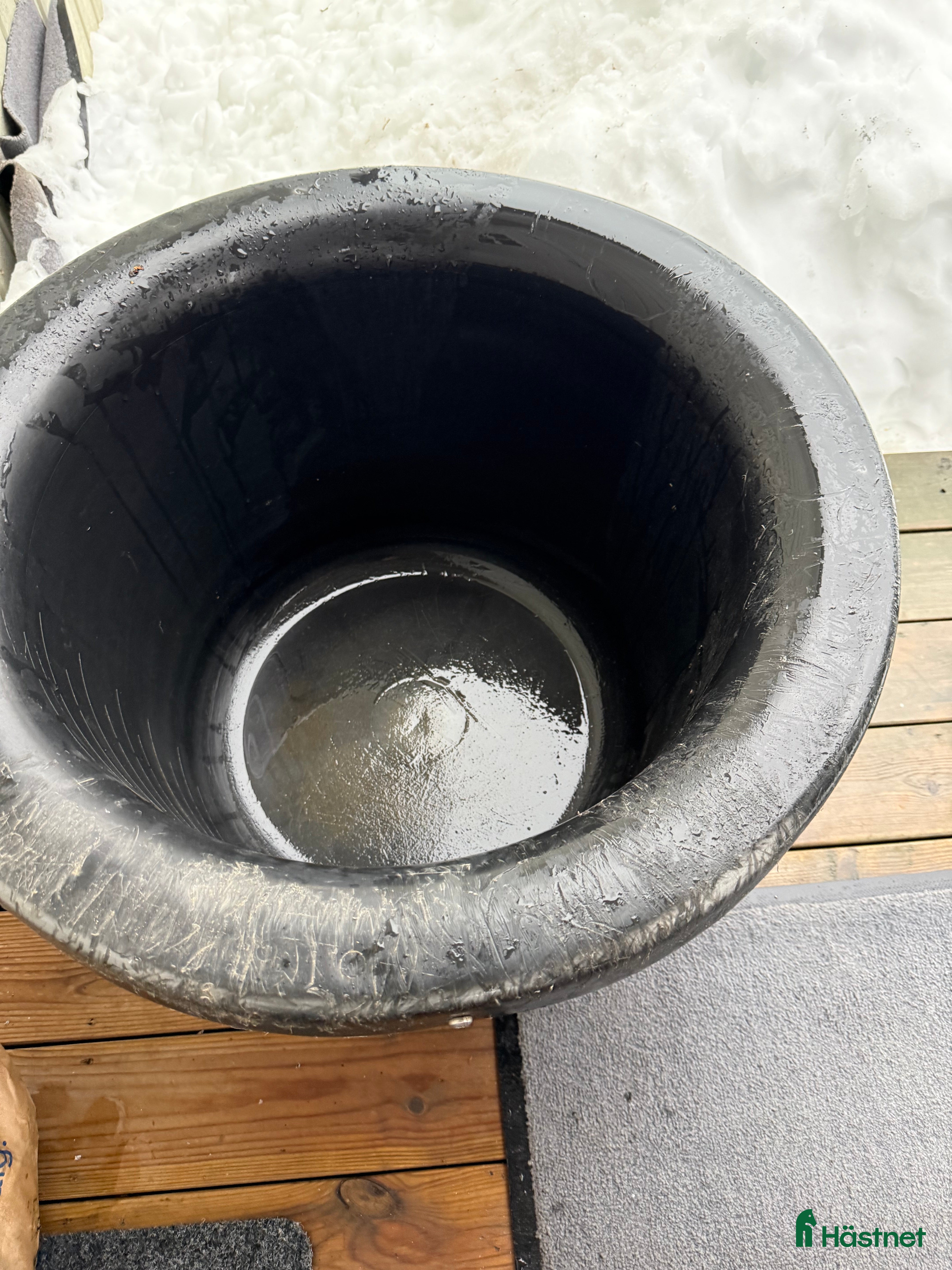 Stallinredning, stängsel & gård övrig utrustning till salu: Värmebalja komplett med kabel i Surahammar - Annons 11