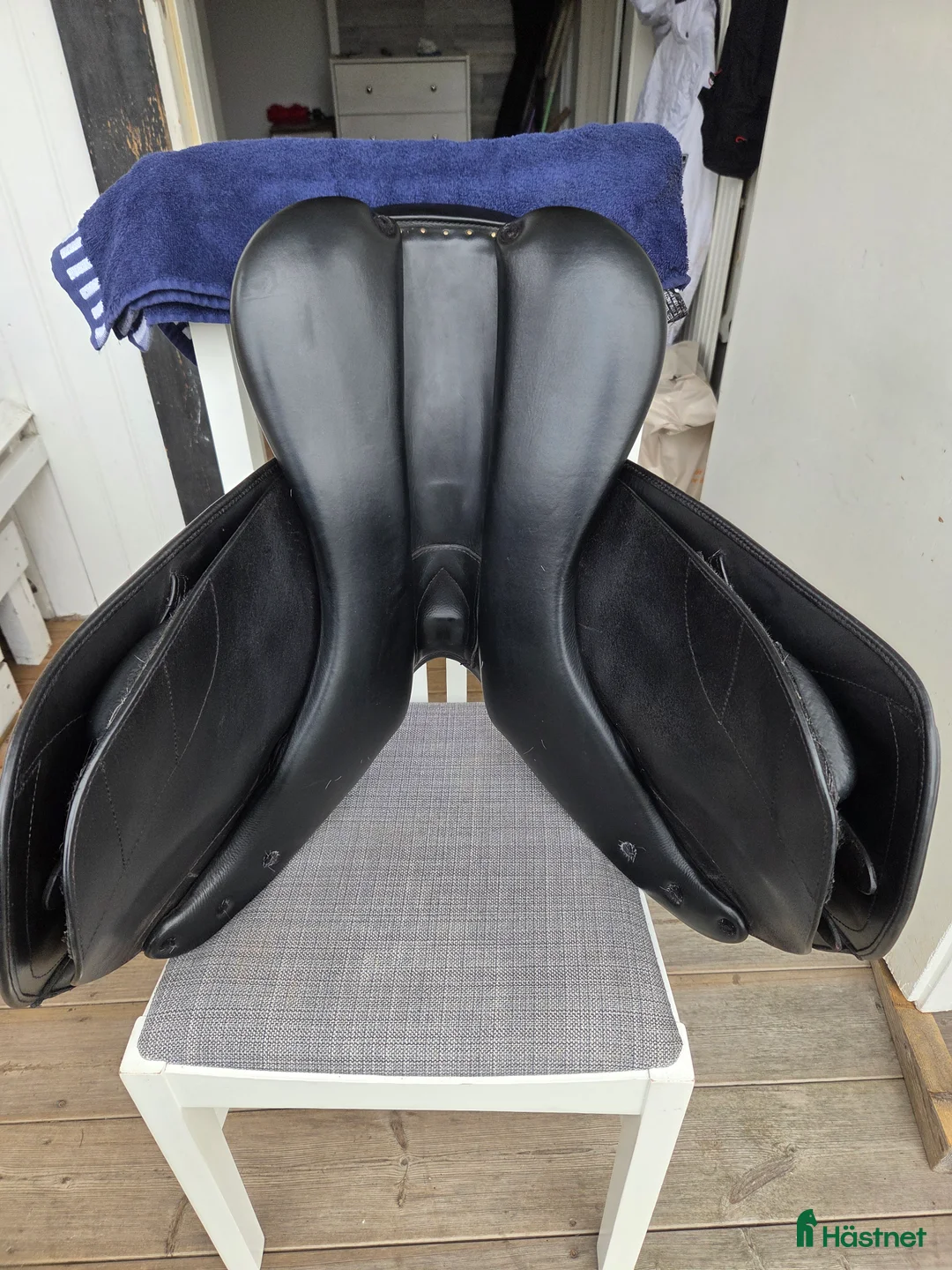 Sadlar hästutrustning till salu: Hoppsadel Santa Cruz Facundo  i Mariestad - Annons 11