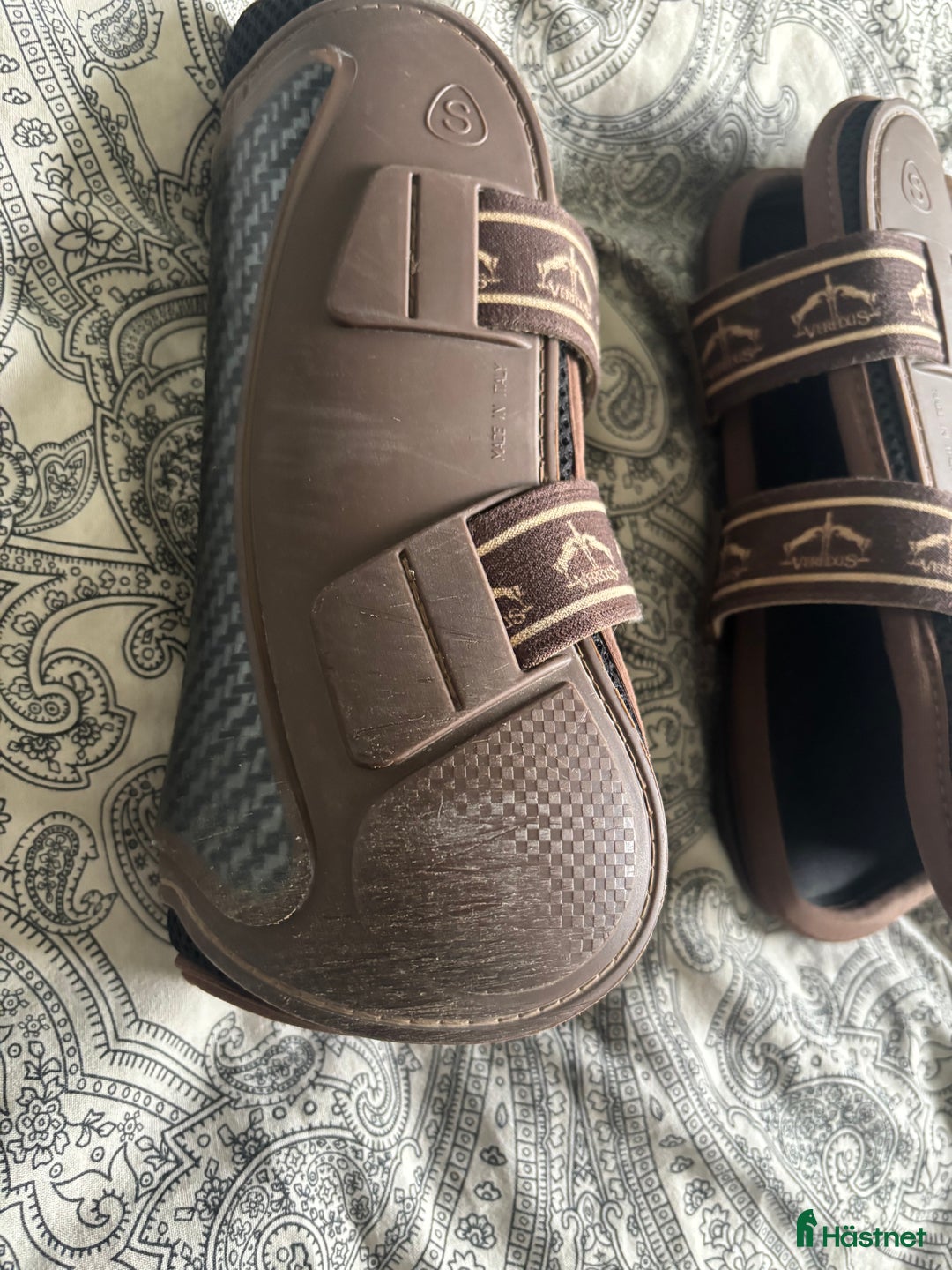 Benskydd hästutrustning till salu: Veredus benskydd i Vinninga - Annons 6