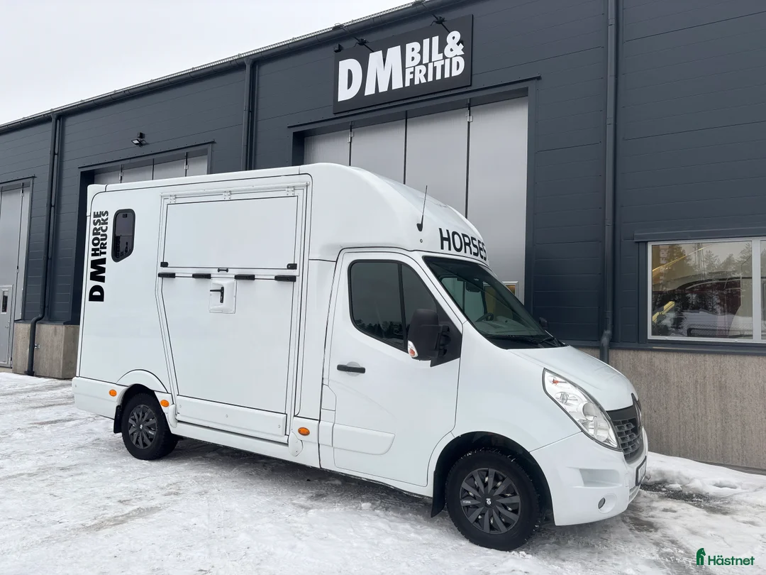 Hästlastbilar  fordon & transport till salu: 2017 3sits Hög lastvikt endast 4.890mil under 6m i Mariefred - Annons 1