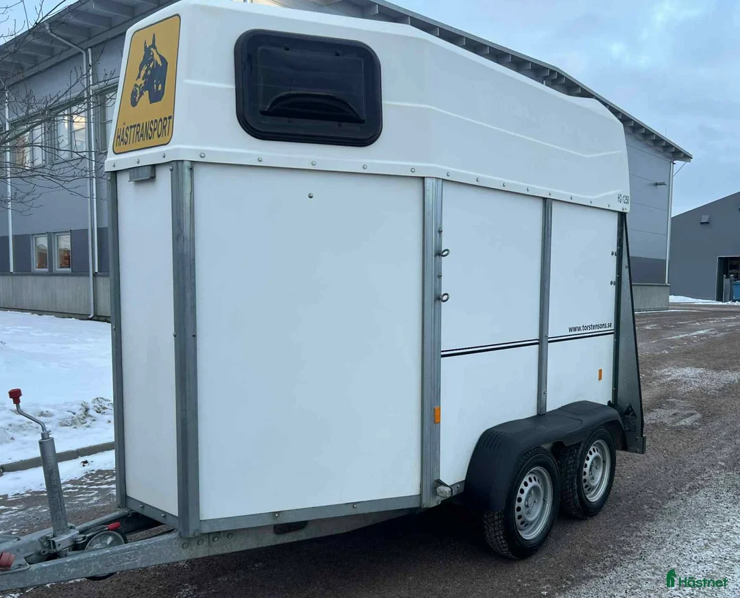 Hästtransporter  fordon & transport till salu: Värmlandsvagnen Classic  i Västerås - Annons 2