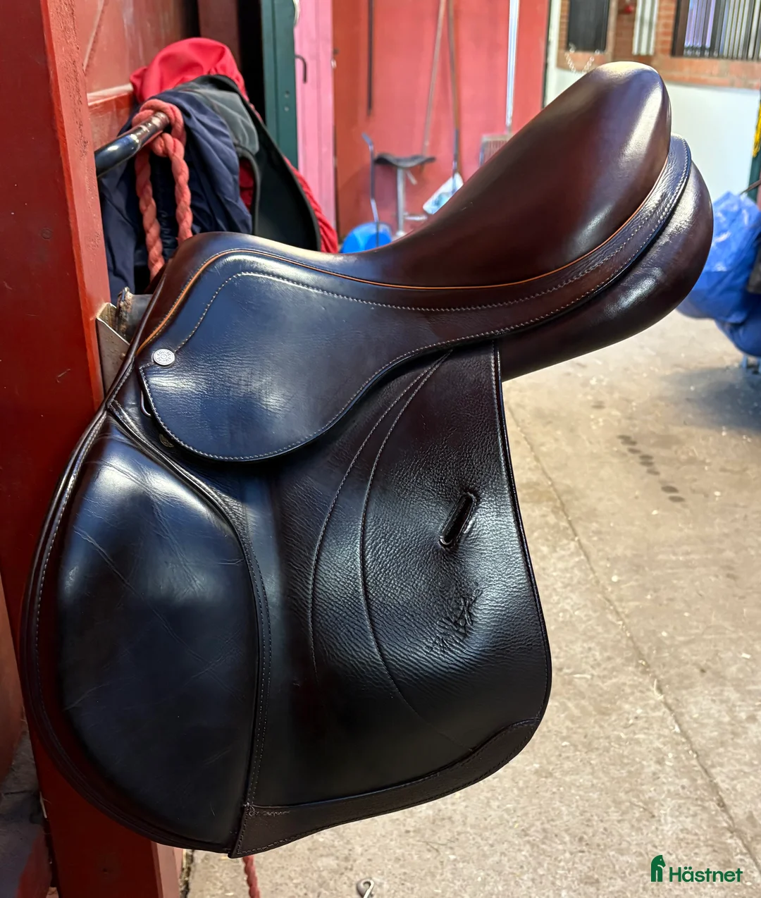Sadlar hästutrustning till salu: Fin equipe expression special i Bjärred - Annons 1