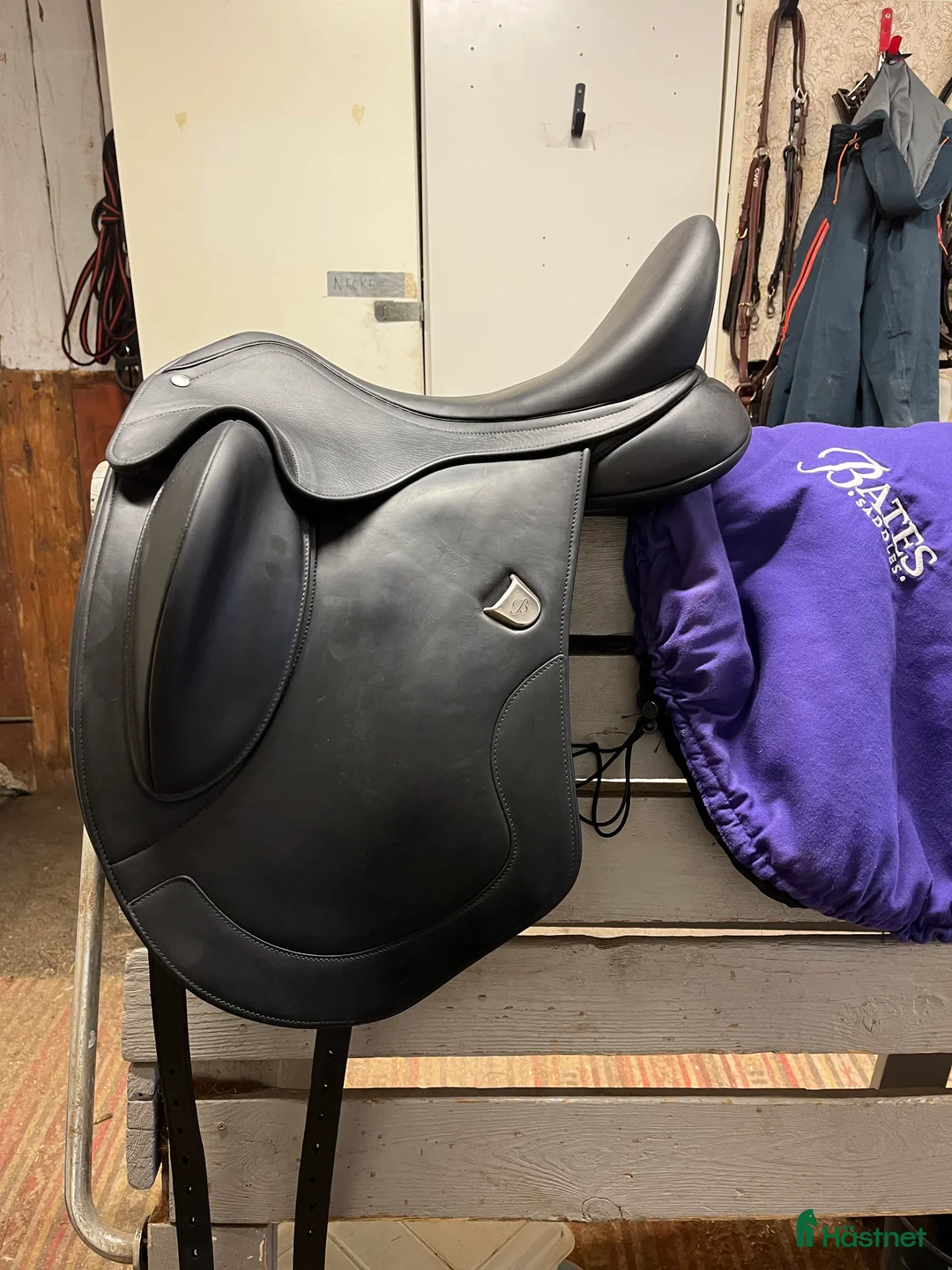 Sadlar hästutrustning till salu: Bates Artiste dressyrsadel - Annons 1