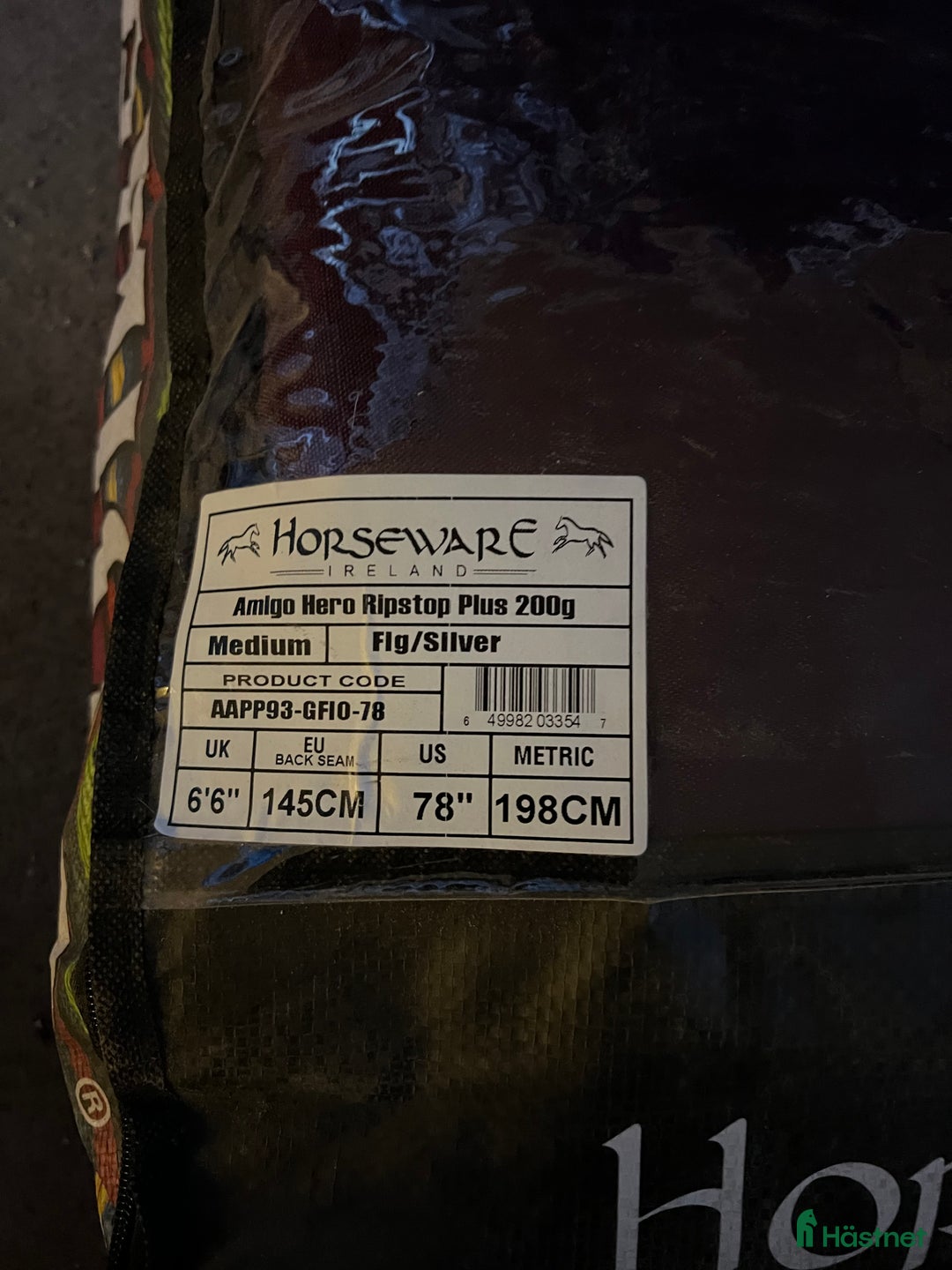 Täcken hästutrustning till salu: Amigo täcke 200g med hals  i Lidköping - Annons 2