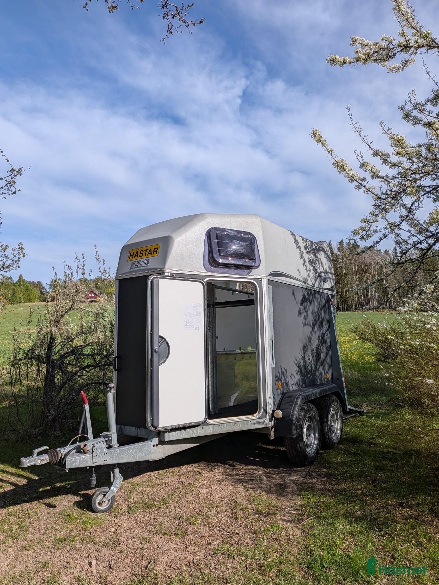 Hästtransporter  fordon & transport till salu: Hästtransport i fint skick med transportkamera - Annons 7