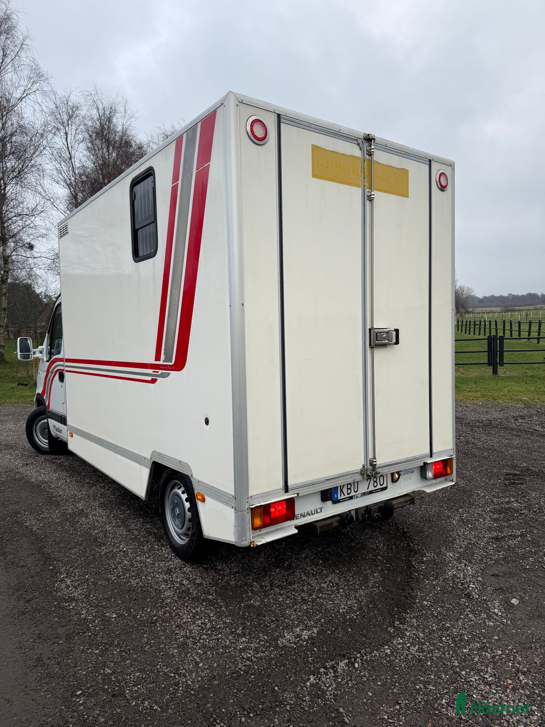 Hästlastbilar  fordon & transport till salu: B-korts hästlastbil  i Blentarp - Annons 4