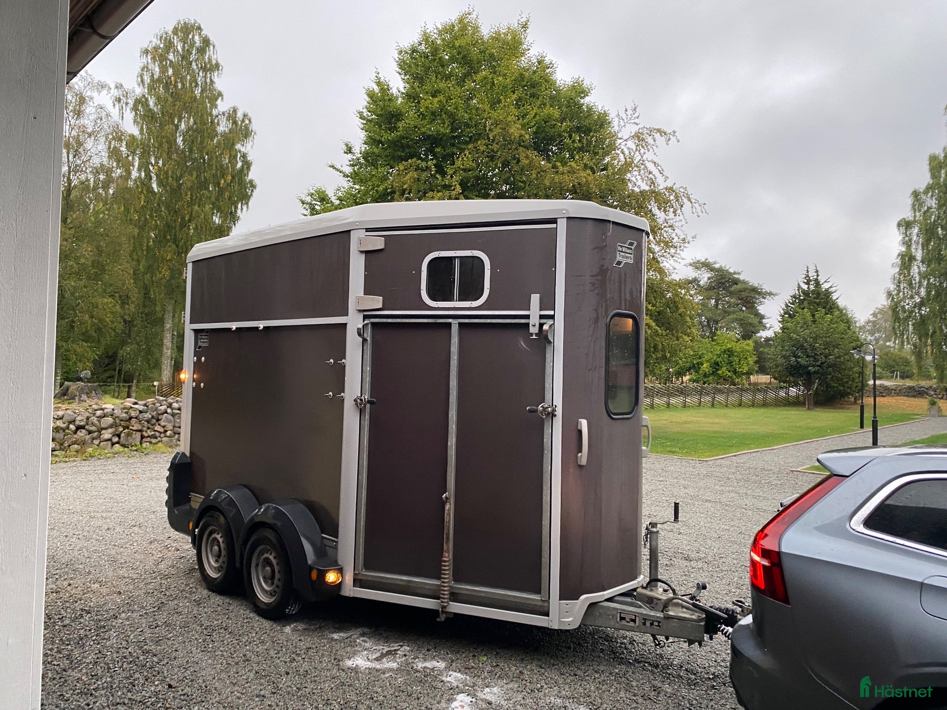Hästtransporter  fordon & transport till salu: Rymlig transport  - Annons 9