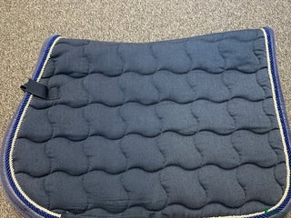 Schabrak & Vojlockar hästutrustning till salu: Blått schabrak i Lerum - Annons 4