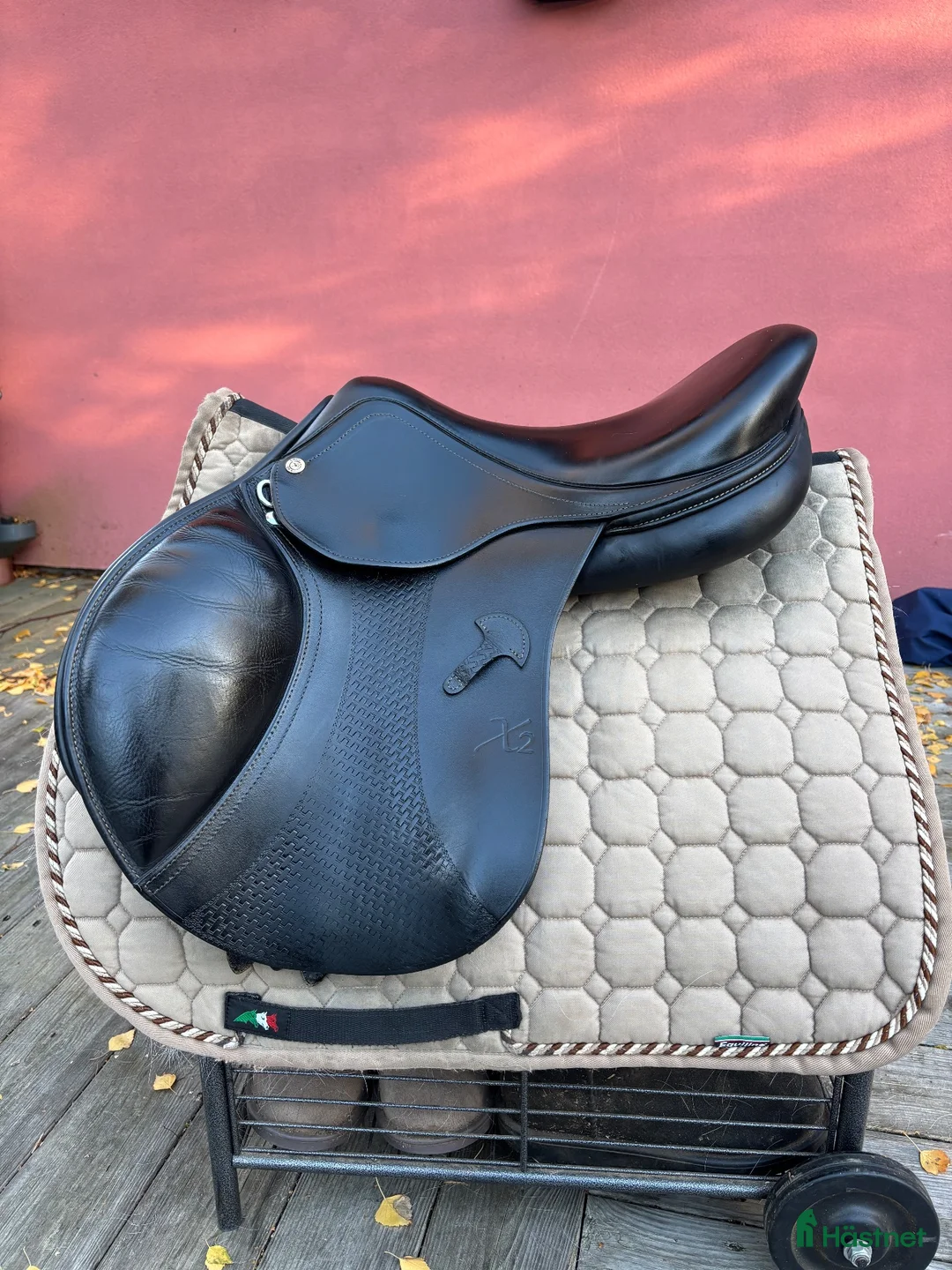 Sadlar hästutrustning till salu: Ergo X2 Confidence hopp 16,5” - Annons 1