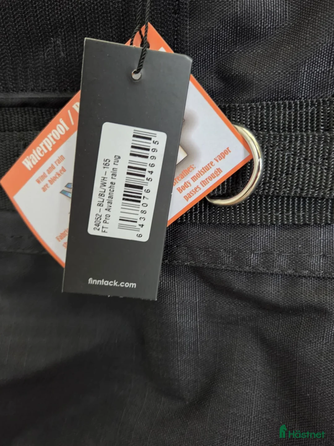 Täcken hästutrustning till salu: Regntäcke - nytt i Virsbo - Annons 3