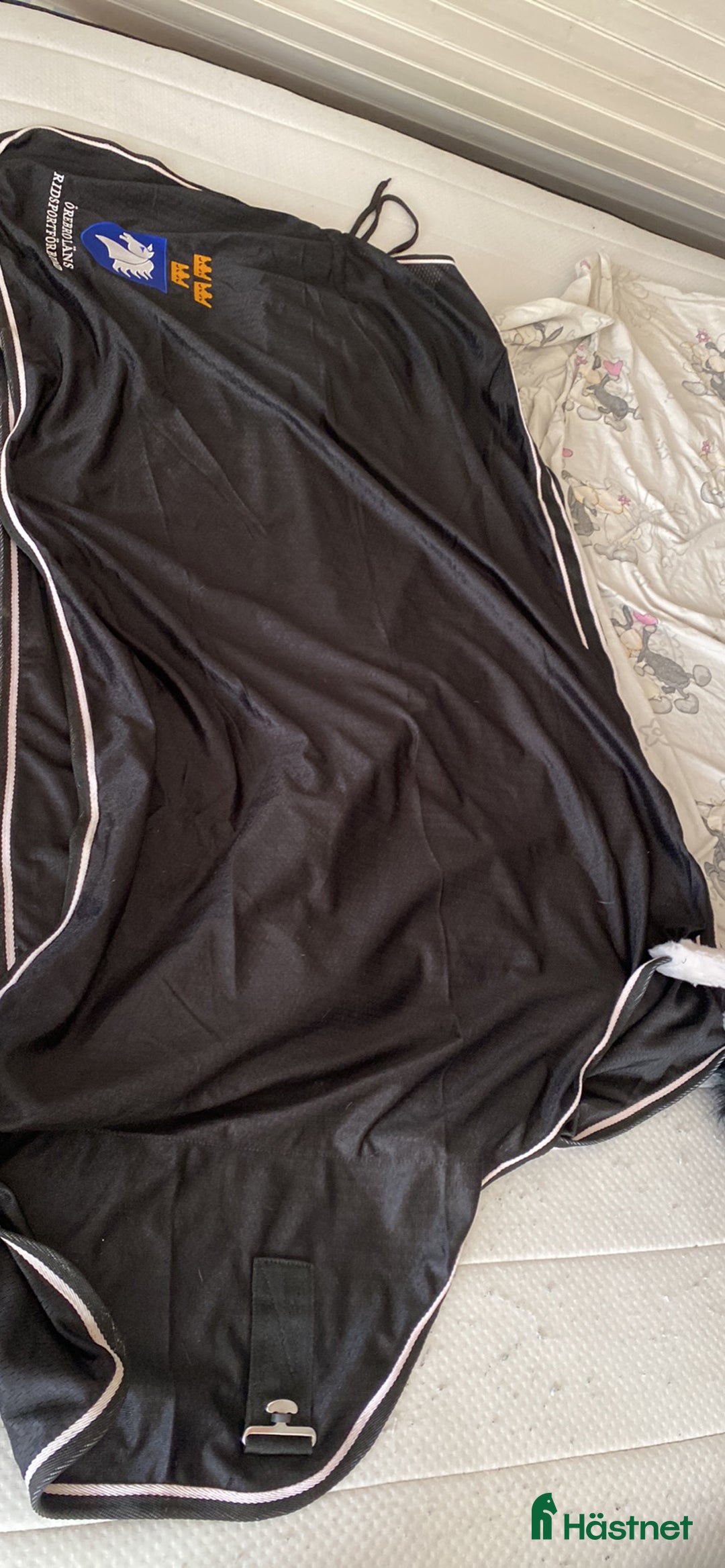 Täcken hästutrustning till salu: Svettäcke i Pålsboda - Annons 2