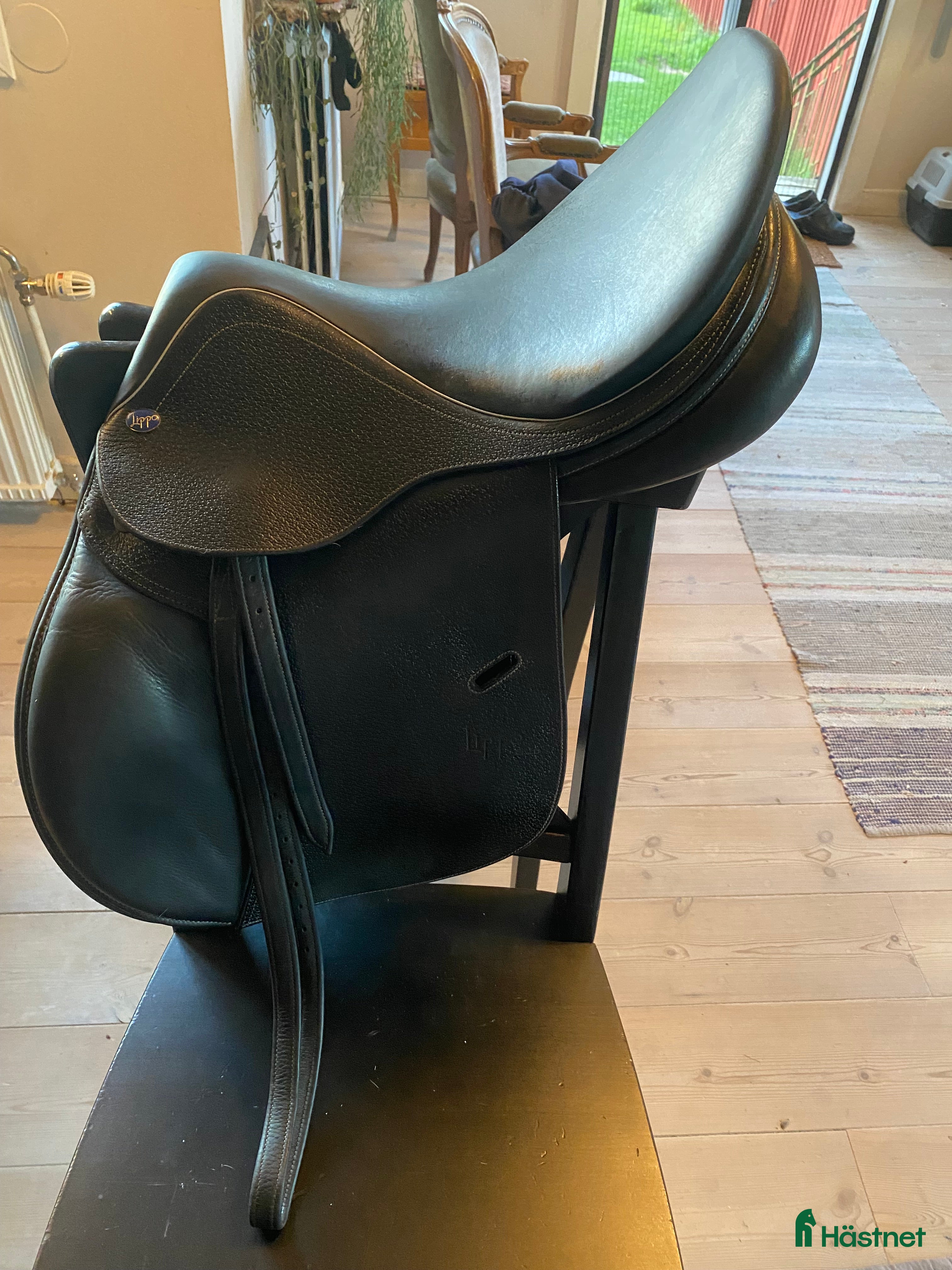 Sadlar hästutrustning till salu: Lippo sadel i nyskick i Fjärås - Annons 9