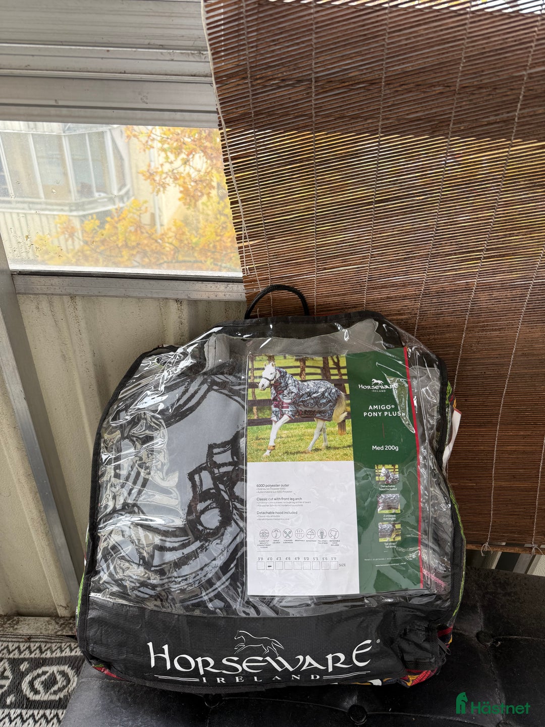 Täcken hästutrustning till salu: Helt oanvänt Amigo horsewear i Saltsjö-Boo - Annons 1