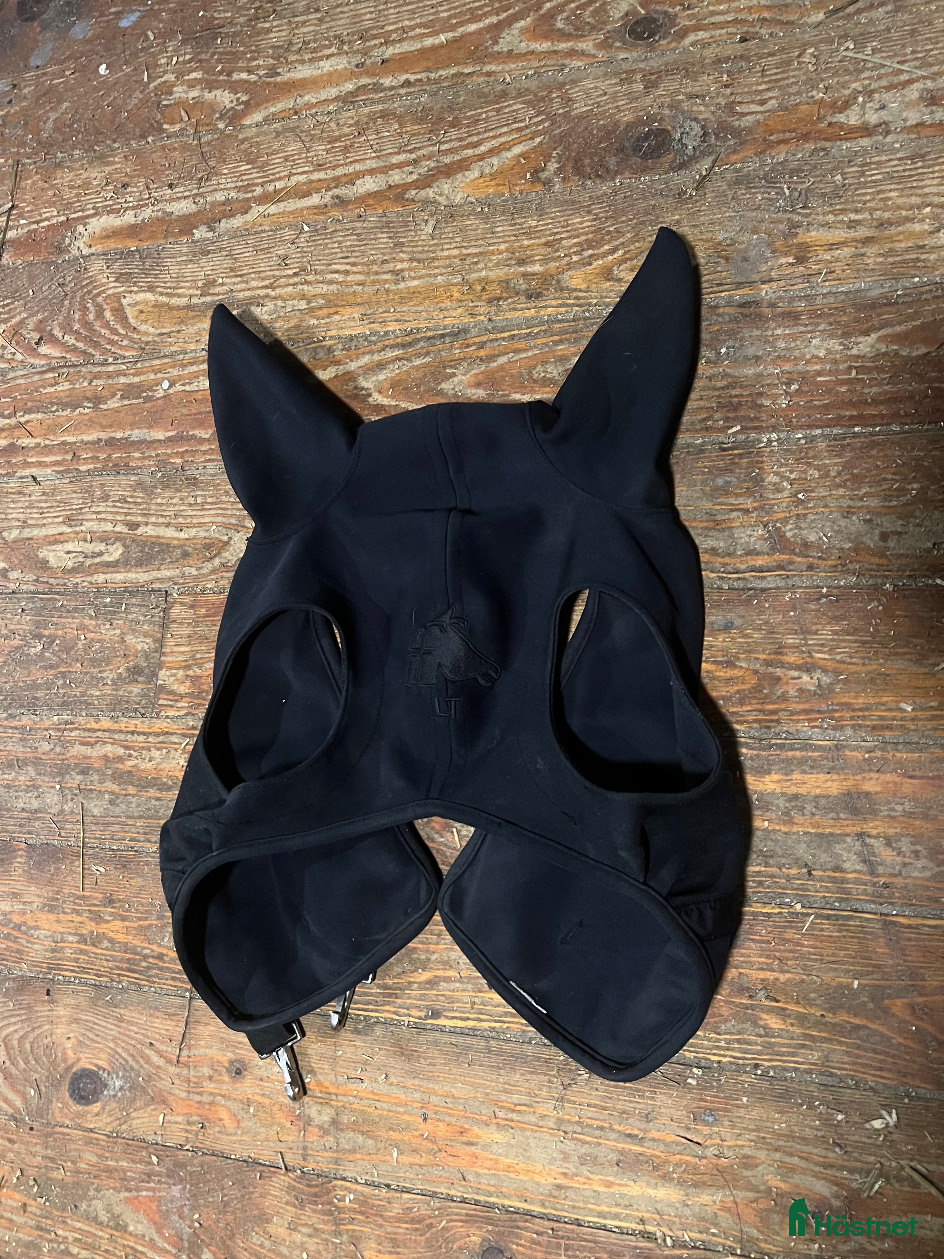 Övrig Hästutrustning hästutrustning till salu: Fenwick med öron i Strömstad - Annons 1