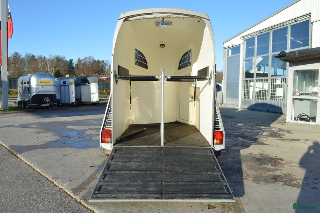 Hästtransporter  fordon & transport till salu: Böckmann Comfort 2017, 1850 kg - Annons 3