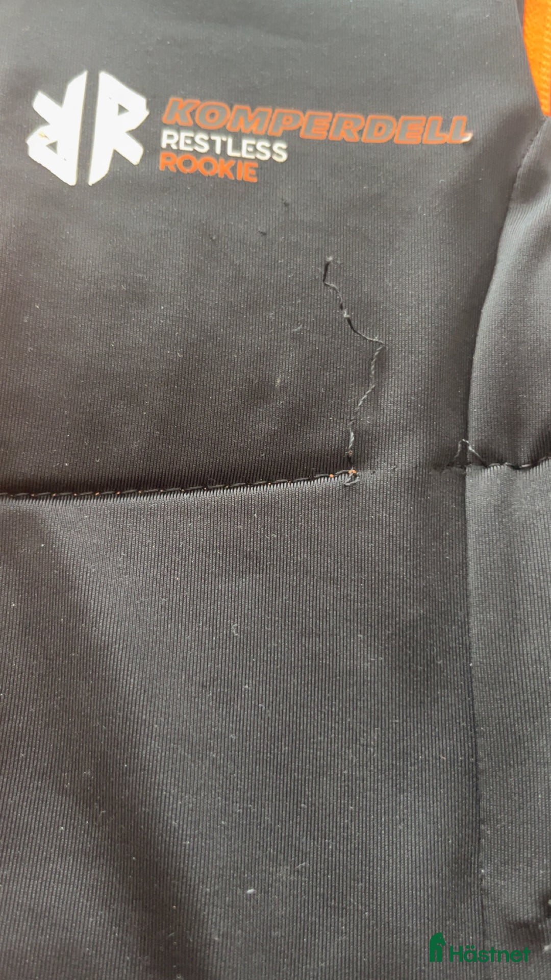 Säkerhetsvästar ryttarutrustning till salu: Ryggskydd i Brålanda - Annons 2