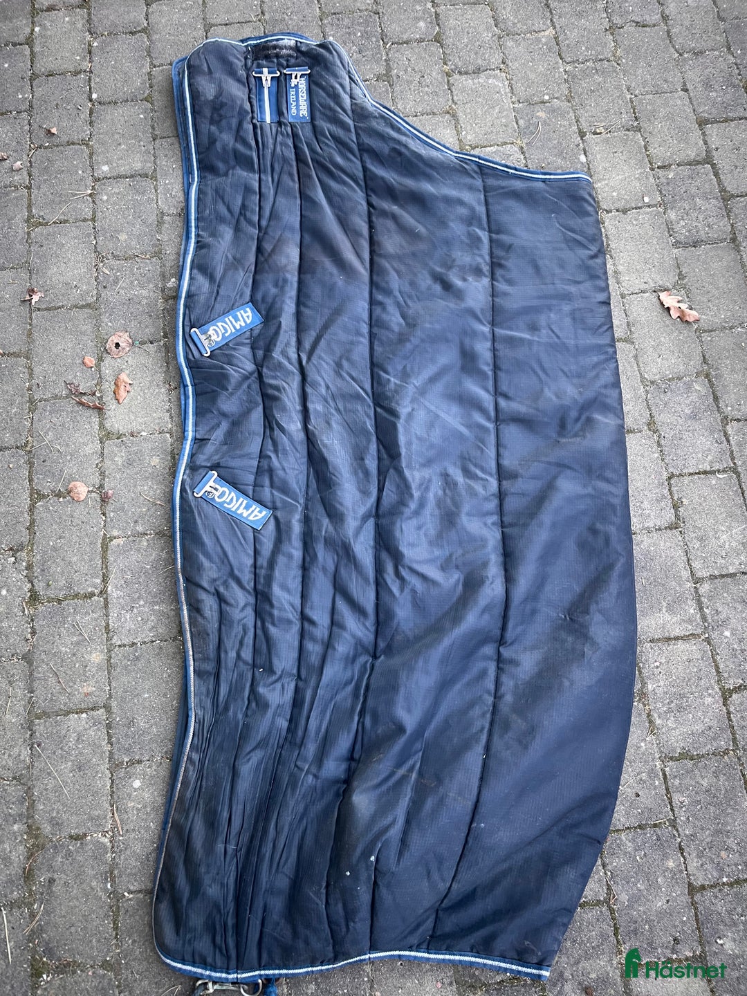 Täcken hästutrustning till salu: Horseware Amigo Insulator Heavy 350 gram i Billdal - Annons 1