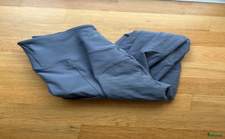 Ridbyxor ryttarutrustning till salu i Bohus - Annons 2