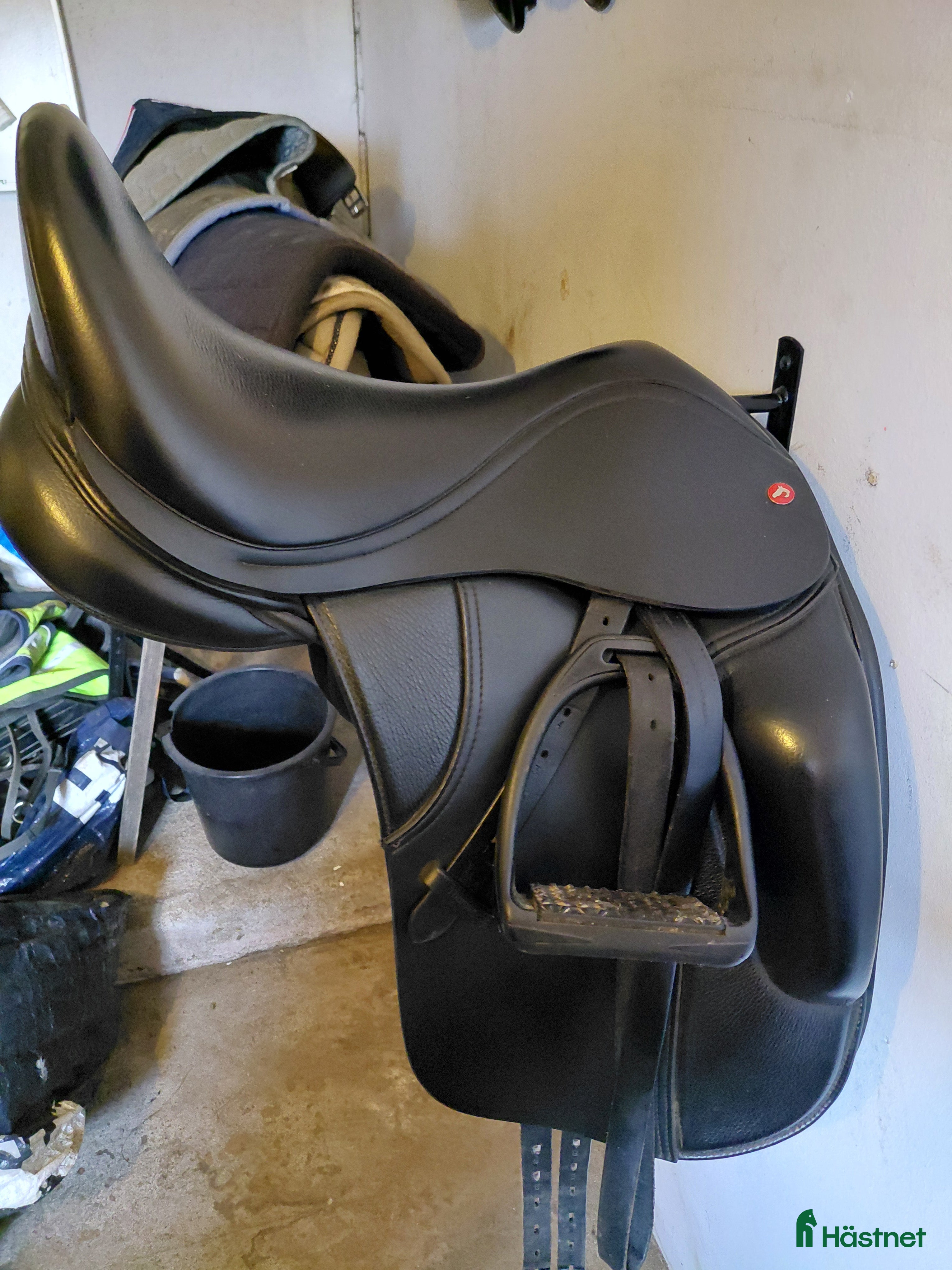 Sadlar hästutrustning till salu: Thorowgood dressyr i Vassmolösa - Annons 19
