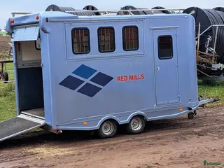 Hästtransporter fordon & transport till salu: 3-hästars släp med bodel, Steinsberger 3-H Combi i Kristianstad - Annons 2