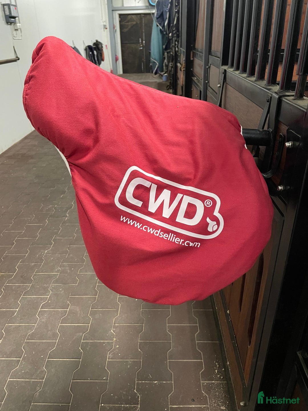 Sadlar hästutrustning till salu: Mycket fin CWD Mademoiselle i Västerås - Annons 6