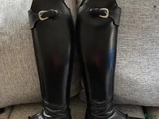 Ridstövlar ryttarutrustning till salu: De Niro Polo dressyrstövlar – strl 37, MC/XS - Annons 2
