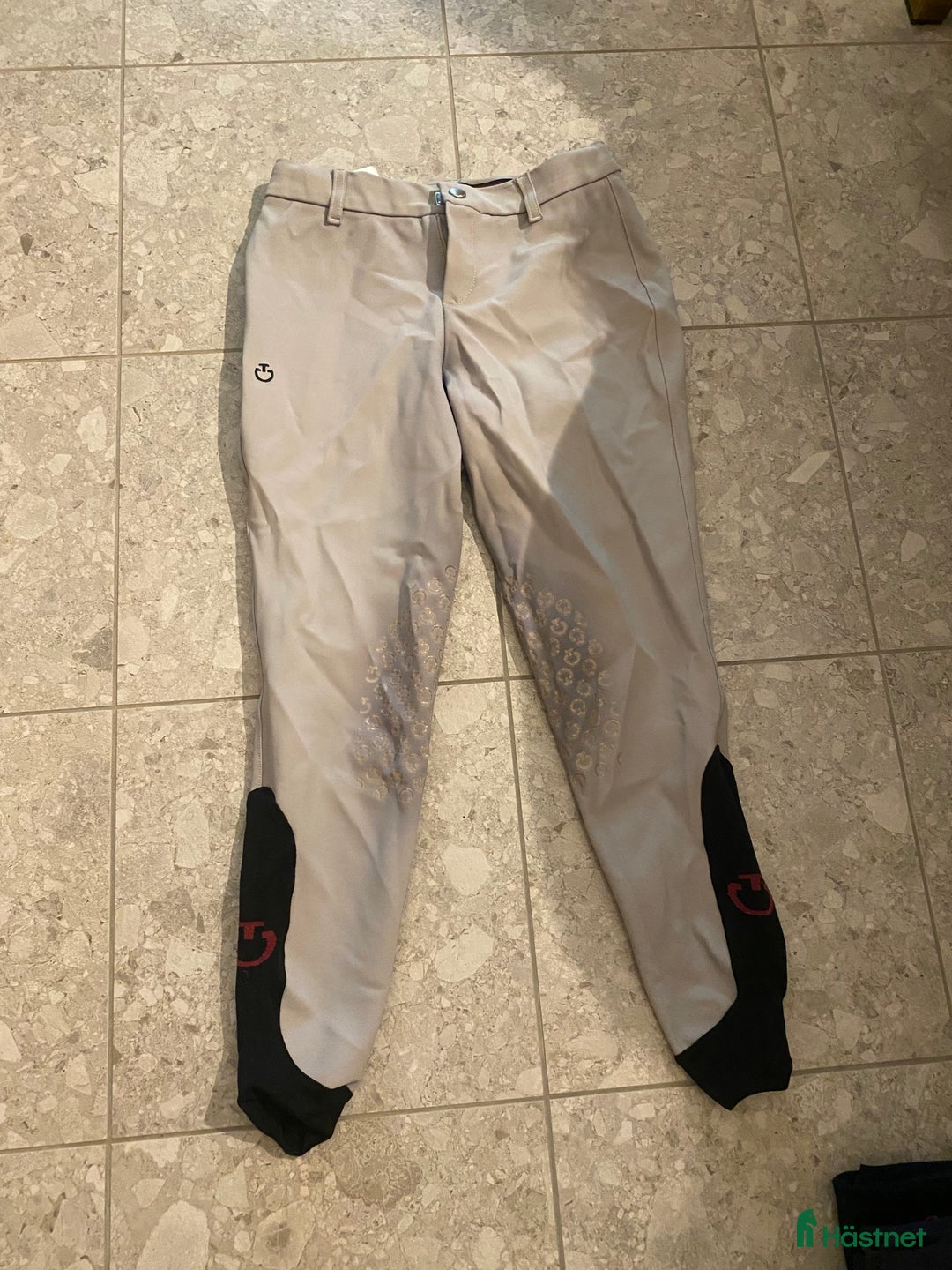 Ridbyxor ryttarutrustning till salu: Ridbyxor  i Askim - Annons 6