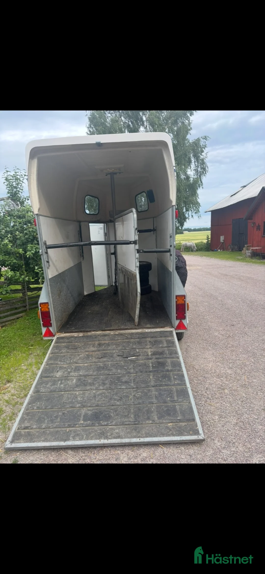 Hästtransporter  fordon & transport till salu: Thule trailer - Annons 2
