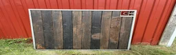 Stallinredning, stängsel & gård övrig utrustning till salu: Myrby delbara ytterboxdörrar, samt boxinredning i Töreboda - Annons 8