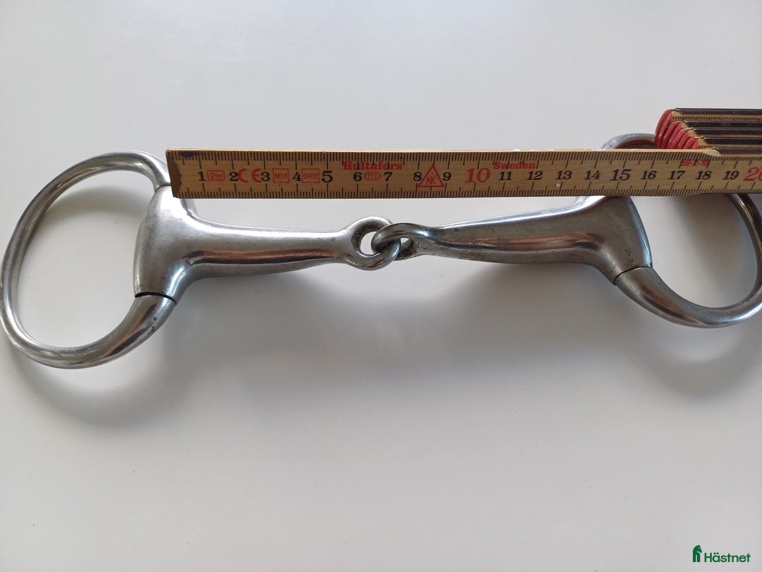 Bett hästutrustning till salu: 2 delade bett i Habo - Annons 4