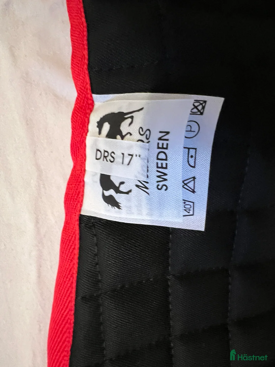 Schabrak & Vojlockar hästutrustning till salu: Mias dressyr och hopp schabrak i Lund - Annons 2