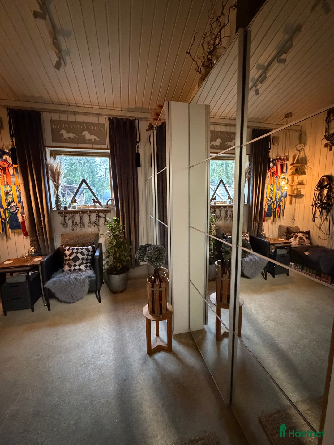  stallplats finnes: Stallplats Romfartuna Igelsta i Västerås - Annons 12