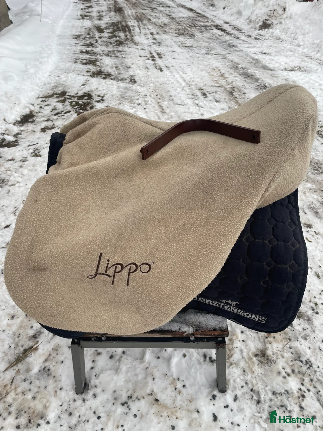 Sadlar hästutrustning till salu: Brun Lippo Marcello-17” i Västerås - Annons 9