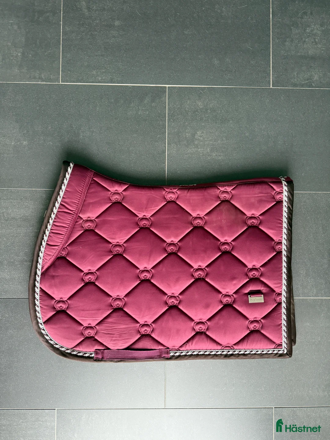 Schabrak & Vojlockar hästutrustning till salu: PS of Sweden Hoppschabrak i Trelleborg - Annons 1