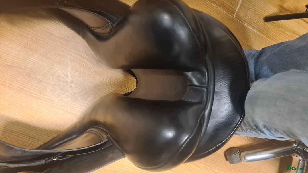 Sadlar hästutrustning till salu: Crown Aragon i Hamneda - Annons 6