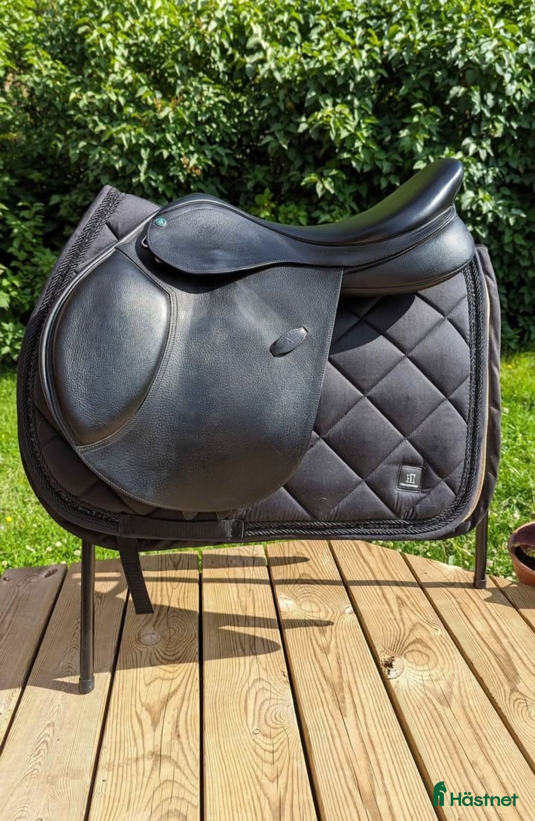 Sadlar hästutrustning till salu: Arena hopp 17,5" i Sandviken - Annons 7