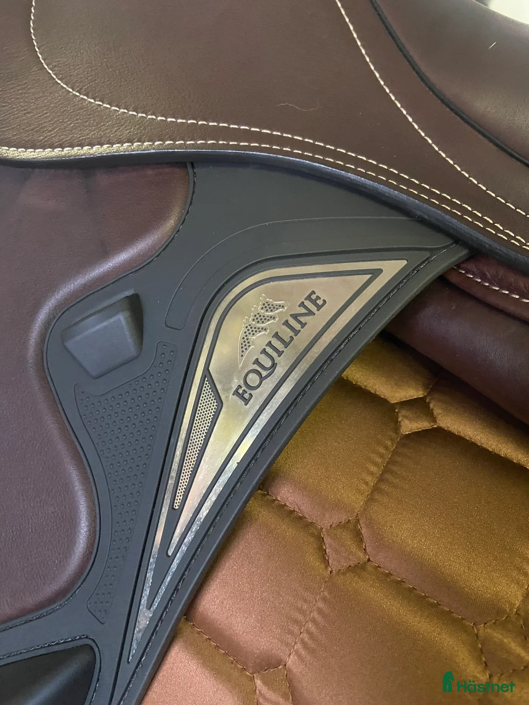 Sadlar hästutrustning till salu: Ny Equiline cross terrängsadel 16,5” - Annons 2