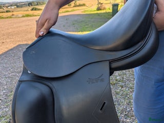 Sadlar hästutrustning till salu: Tekna i Vartofta - Annons 2