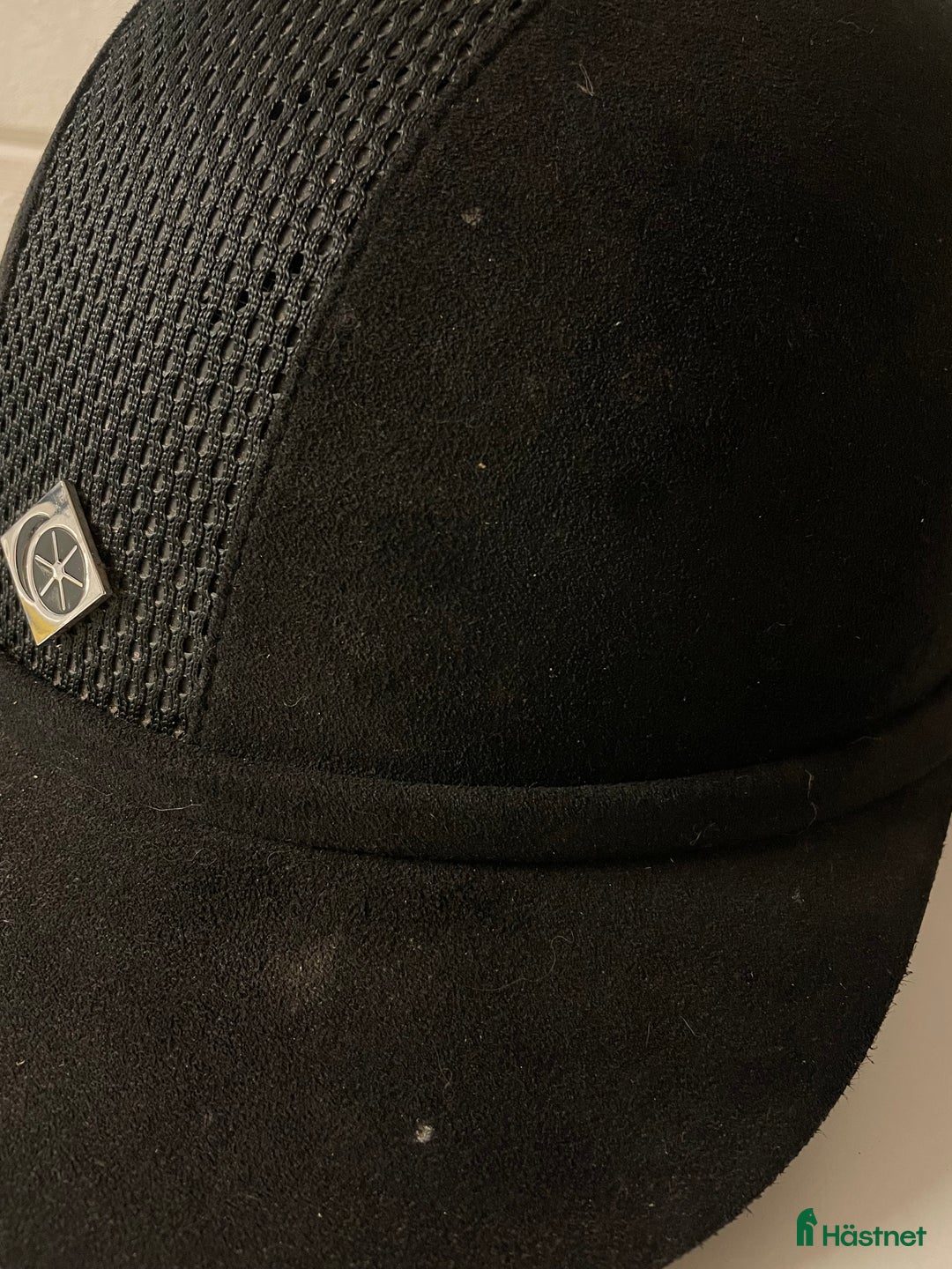 Hjälmar ryttarutrustning till salu: Charles owen sp8 i Kalmar - Annons 3