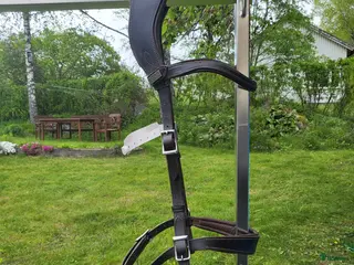 Träns hästutrustning till salu: Ps of Sweden Levade strlk Cob i Heby - Annons 2