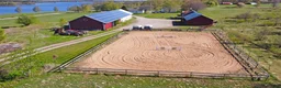  hästgårdar till salu: Gård med strandläge i Dalum - Annons 7