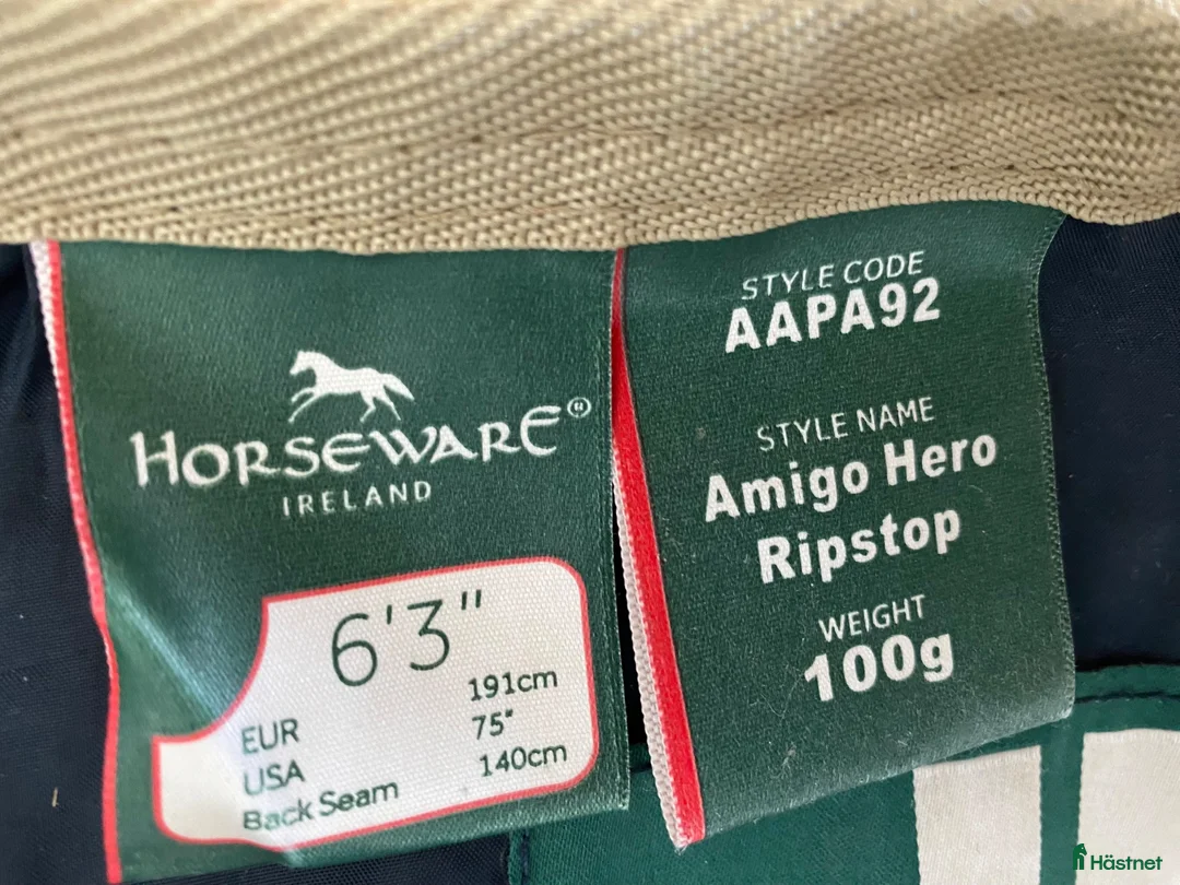 Täcken hästutrustning till salu: Horseware utetäcke 100 gr - Annons 2