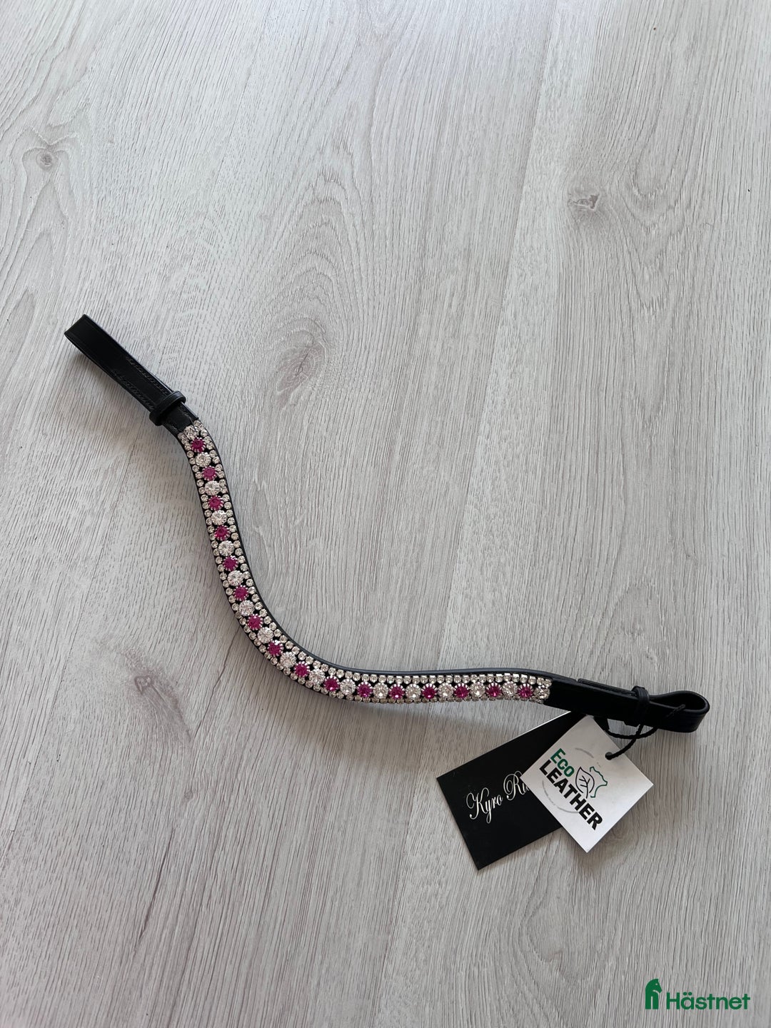 Träns hästutrustning till salu: Rosa/silver blingpannband i Hudiksvall - Annons 2