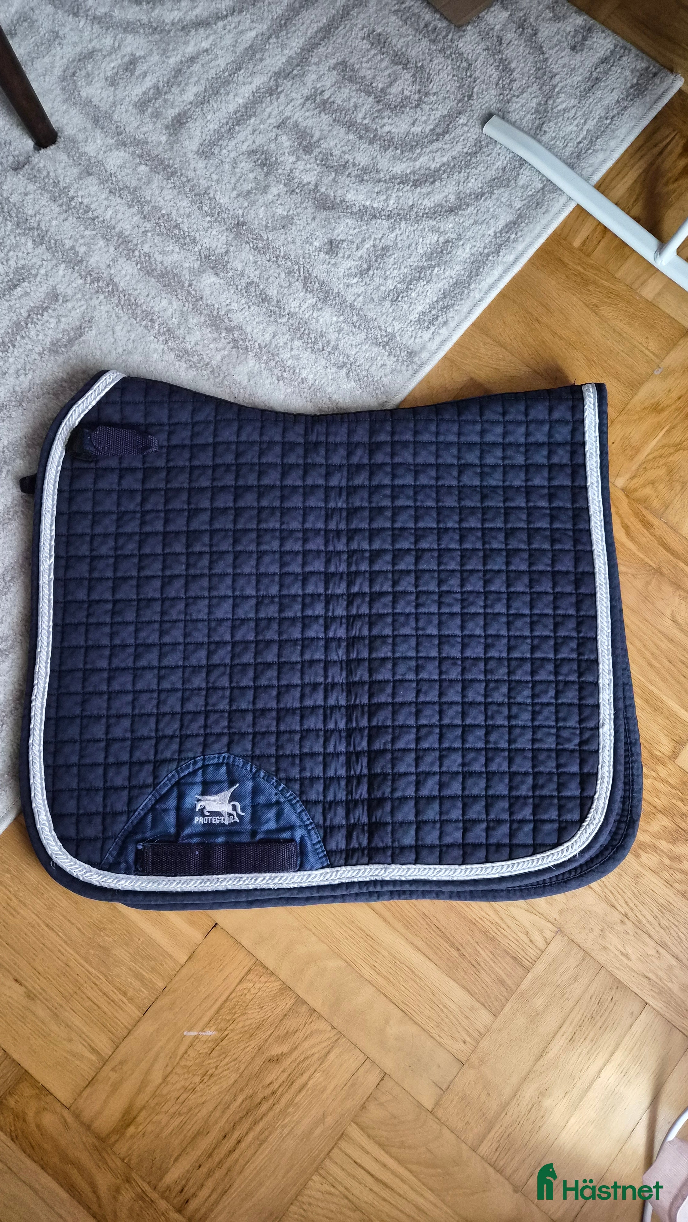 Schabrak & Vojlockar hästutrustning till salu: Dressyrschabrak Protector i Sundsvall - Annons 5