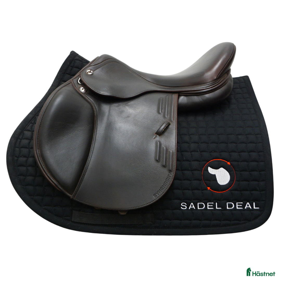 Sadlar hästutrustning till salu: Prestige Synchrony 17" i Upplands Väsby - Annons 1