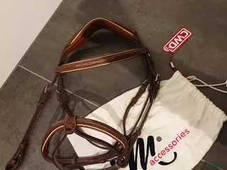 Träns hästutrustning till salu: Nytt CWD träns, elfenbensfärg i Frillesås - Annons 1