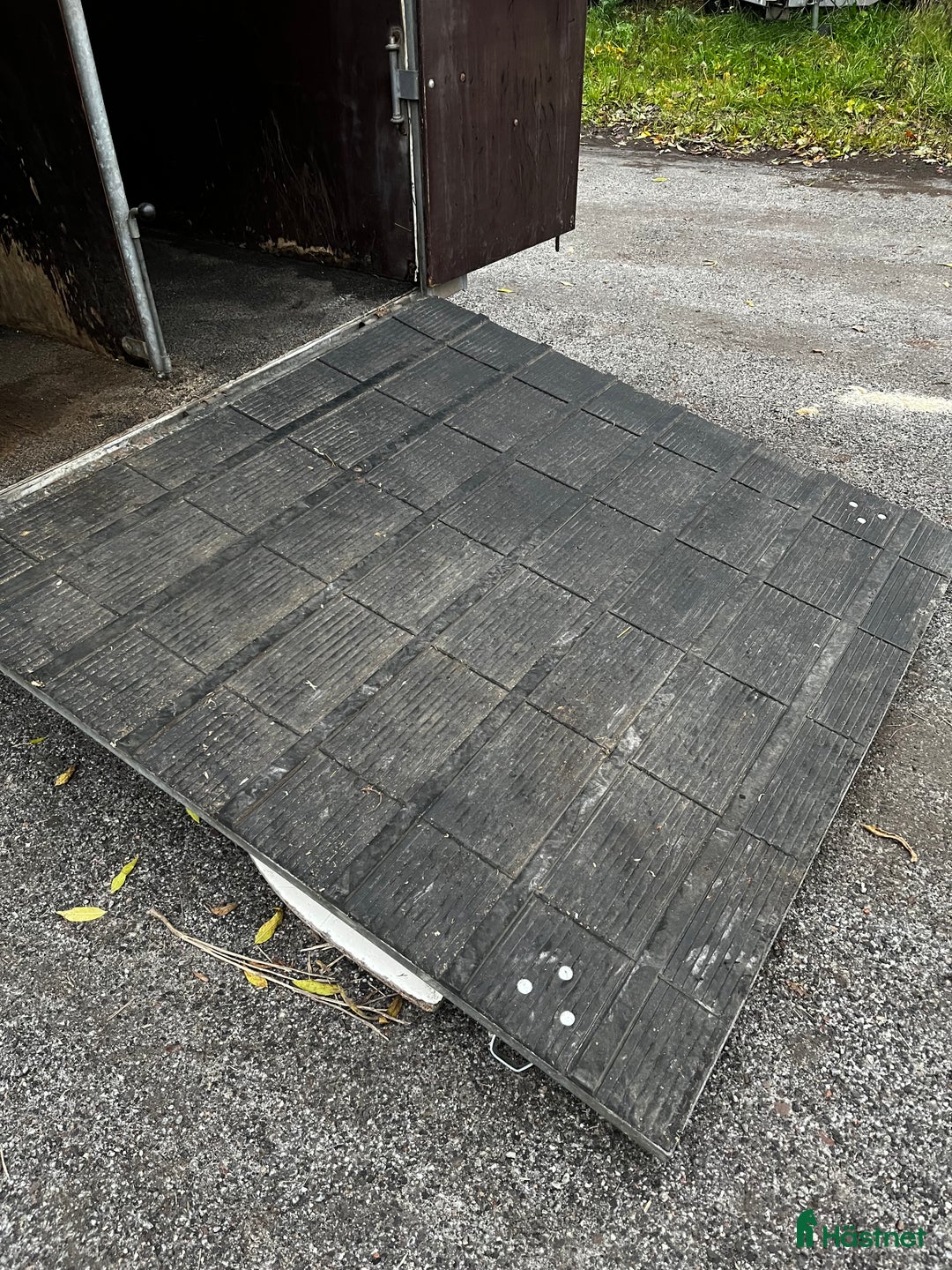 Hästtransporter  fordon & transport till salu: Behändigt släp årsmodell 2002 i Enskede - Annons 7