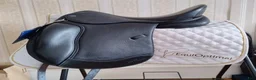Sadlar hästutrustning till salu: NY Lippo Dressyrsadel - Annons 1