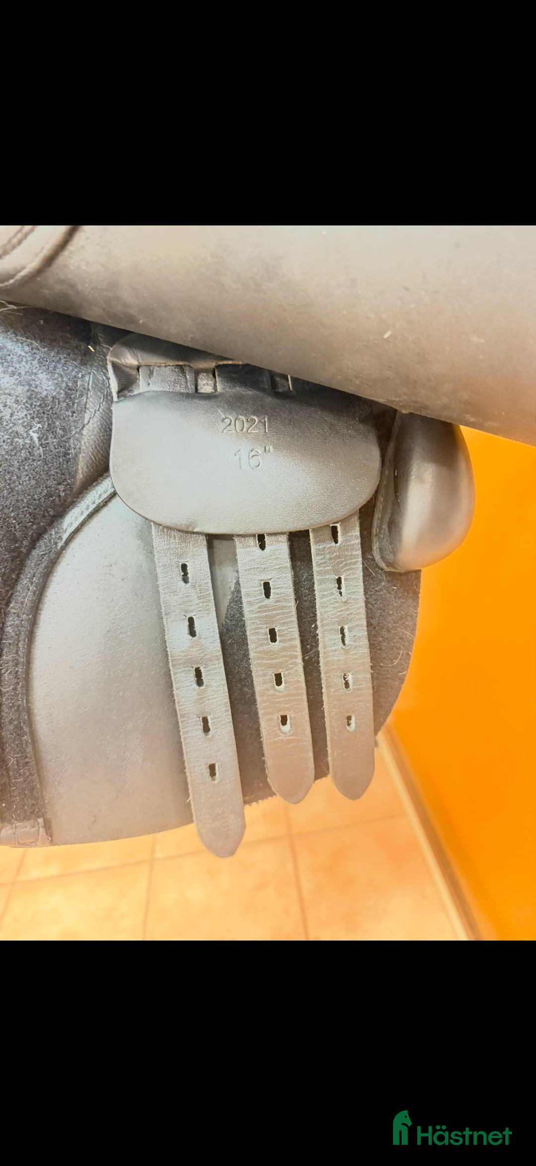 Sadlar hästutrustning till salu: Hopp sadel i Tungelsta - Annons 3