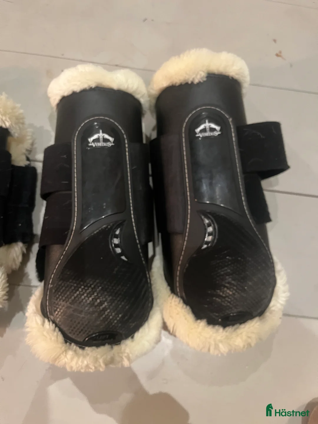 Benskydd hästutrustning till salu: Veredus STS TRC fram och bak - Annons 4